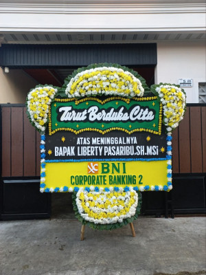 Papan Bunga Duka di Semanggi